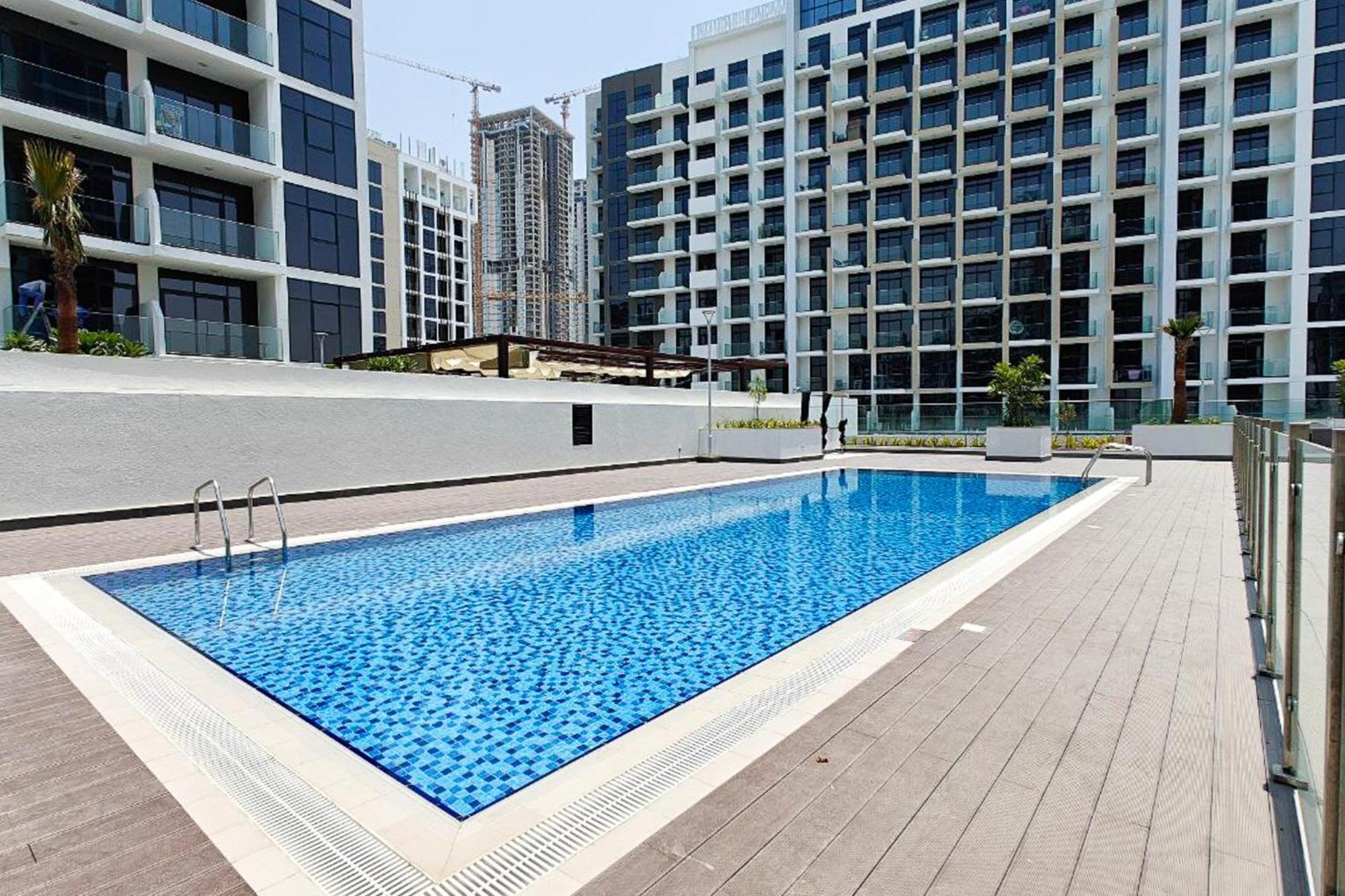 Appartement Pool View & 2 Adults 2 Kids & Brand New & Czechin *
